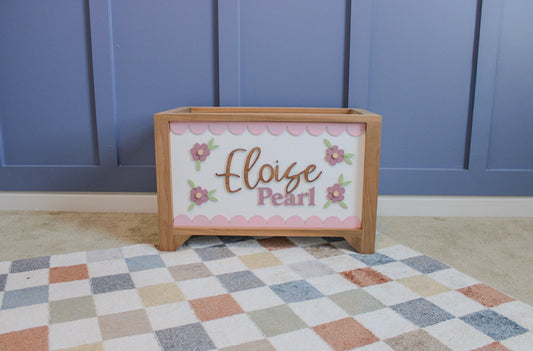 Scallop Daisy Toy Chest