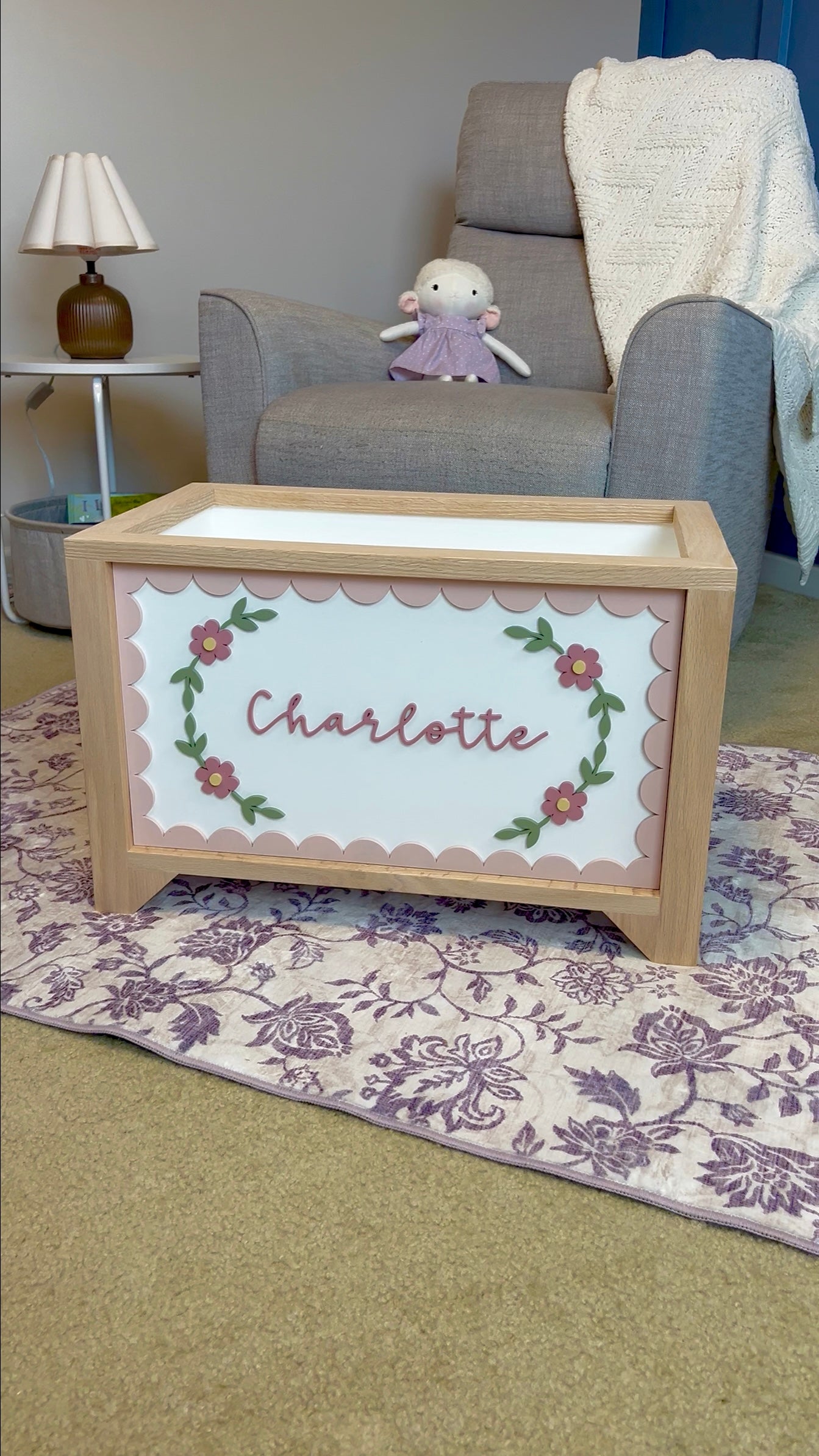 Flowers with Scallops Toy Chest