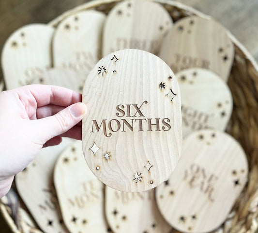 Starry Baby Monthly Milestone Markers