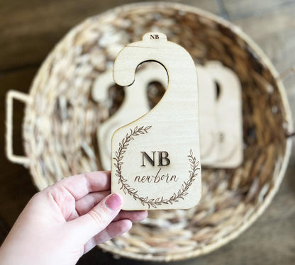 Laurel Wreath Baby Closet Organizers